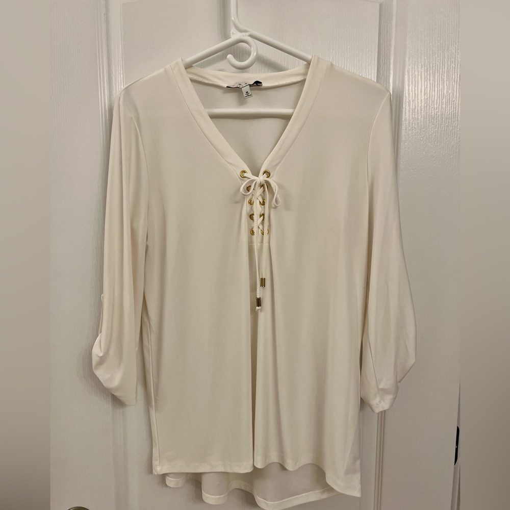 chaus • size M • cream with gold details